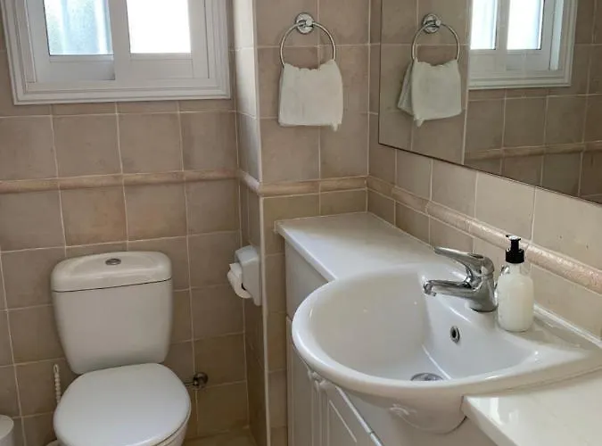 Villa Celine Klorakas