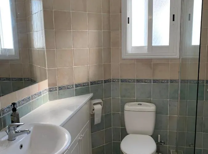 Celine Villa Klorakas